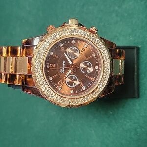 NWOT bling analog watch